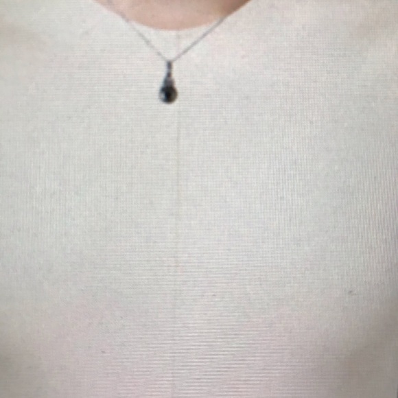 14k Pearl Pendant with necklace - Picture 2 of 3